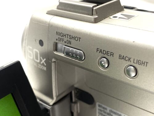 Sony DCR-TRV9E Mini DV Tape Digital Video Camera Handycam Set TRV900 VX1000 - Picture 12 of 17