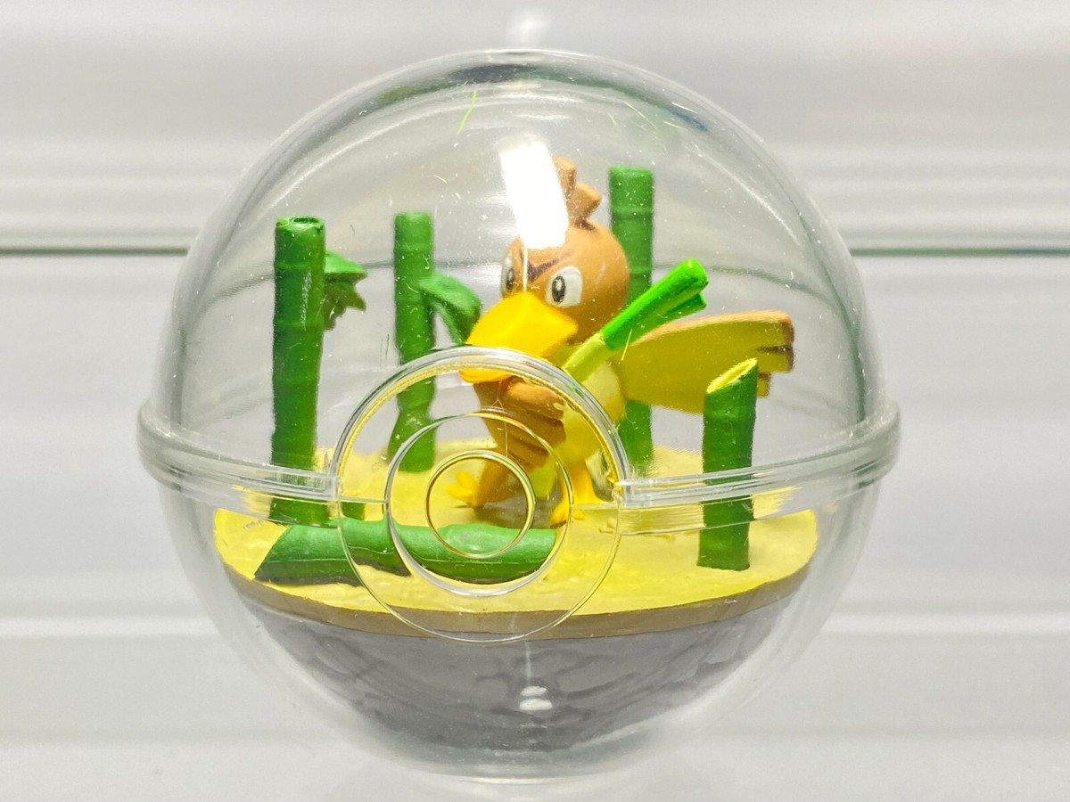 Funko Pop! Pokémon Pikachu #598 With Protector