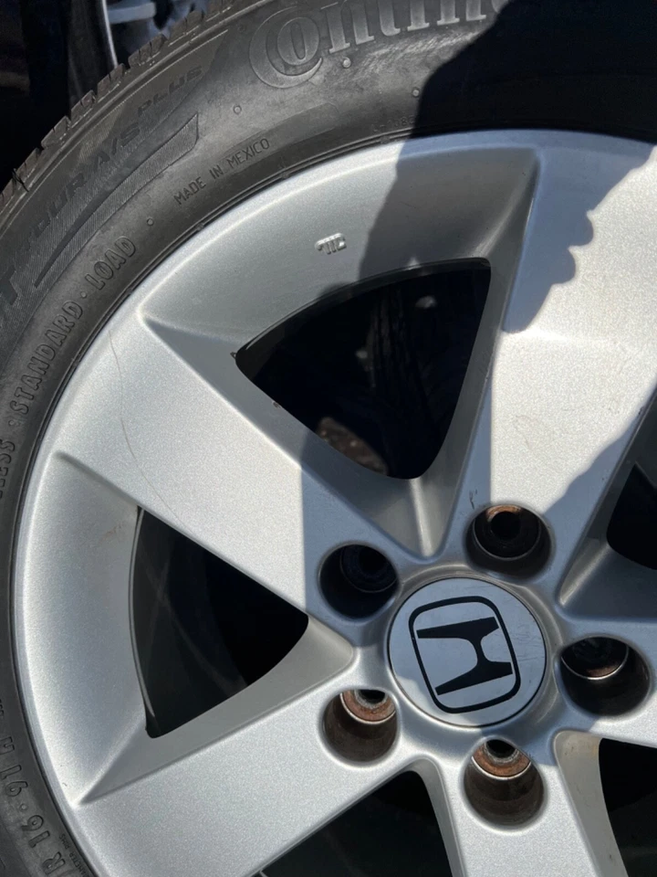 Honda Civic Wheels Rims & New Tires OEM 16"(3) Continental Ecoplus Technology - Image 2 of 4