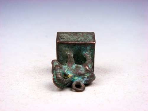 Vintage Bronze Crafted Little Seal w/ Zodiac Goat/Sheep Top #10042202 - Picture 5 of 6