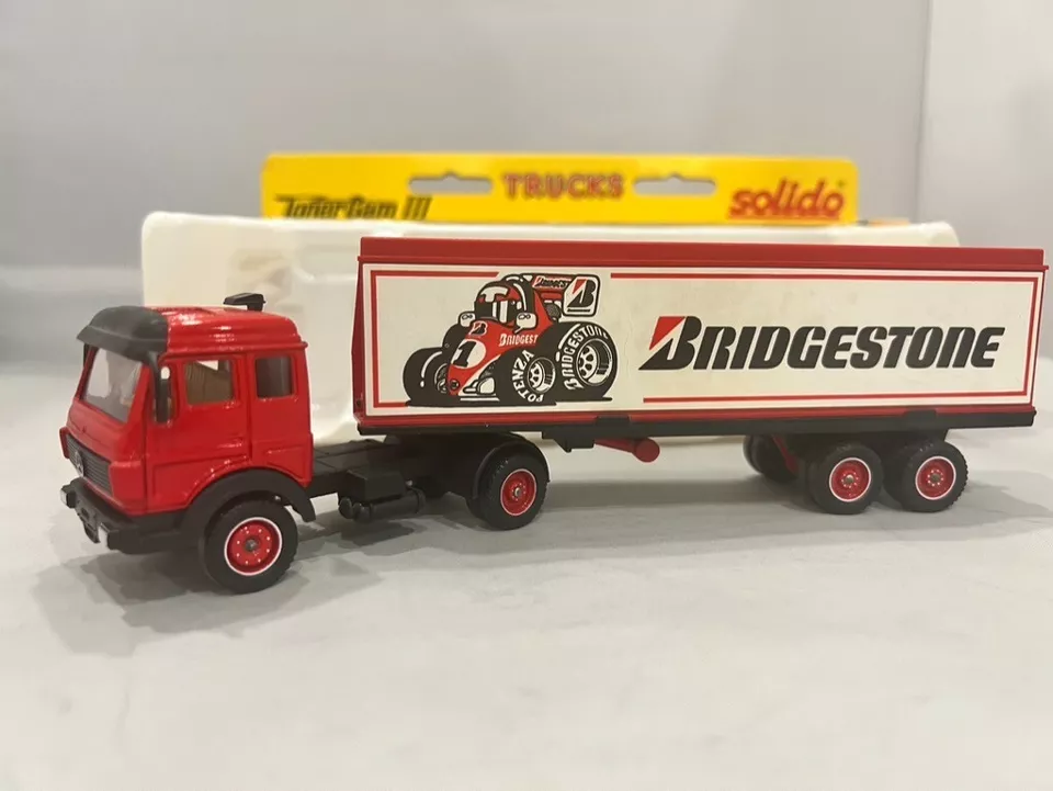 Semirremolque Solido Bridgestone Mercedes hecho en Francia sin usar, en caja 1/43 +/- vendedor de EE. UU. Foto 2 de 4