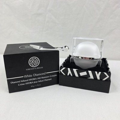 Forever Flawless White Diamond Infused Hydra-AM Moisture Complex Cream 50g