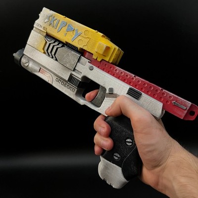 Skippy Replica   Cyberpunk 2077 Prop Replica