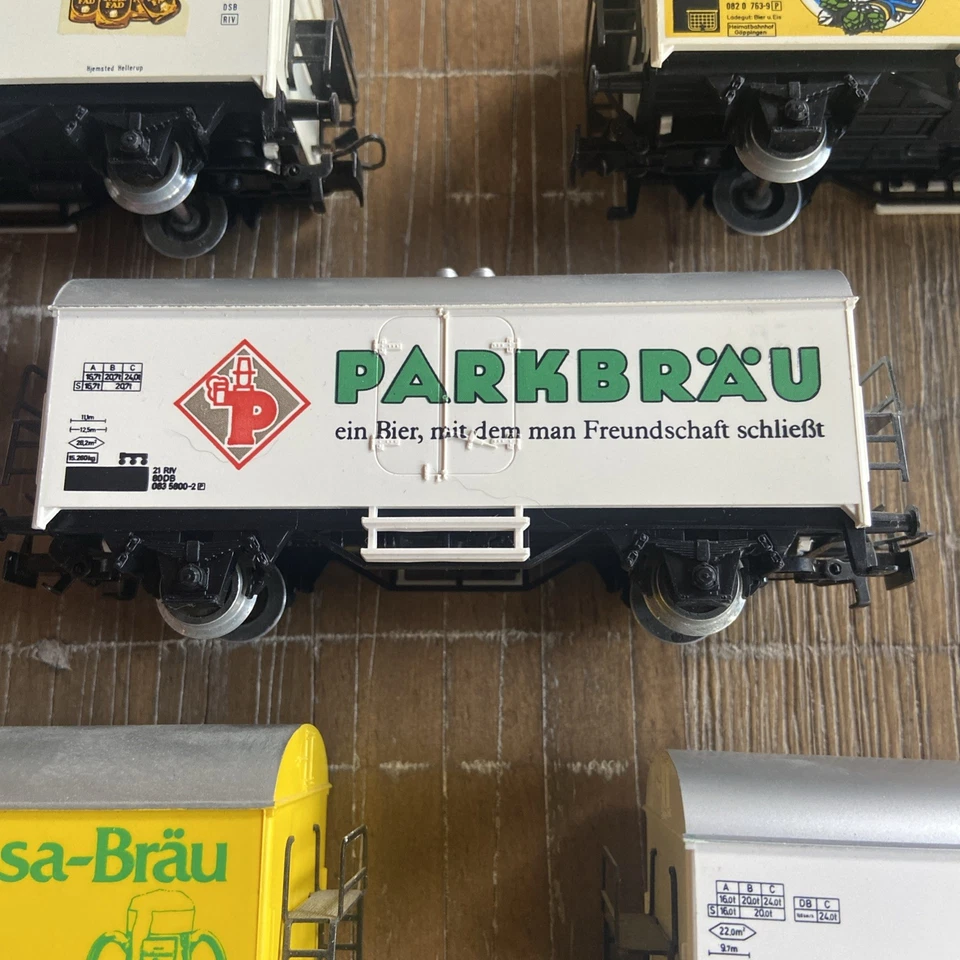 Lot Of 5 Marklin HO Refrigerated Beer Box Cars Western Germany - Nice Condition - Image 4 of 4