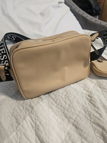 GUESS Crossbody Bag Clemmons Mini Caramel - Picture 5 of 6