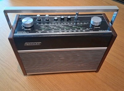 Hacker Hunter RP38A Goodmans Lautsprecher verbessertes Audio Original Antenne grüne Platte