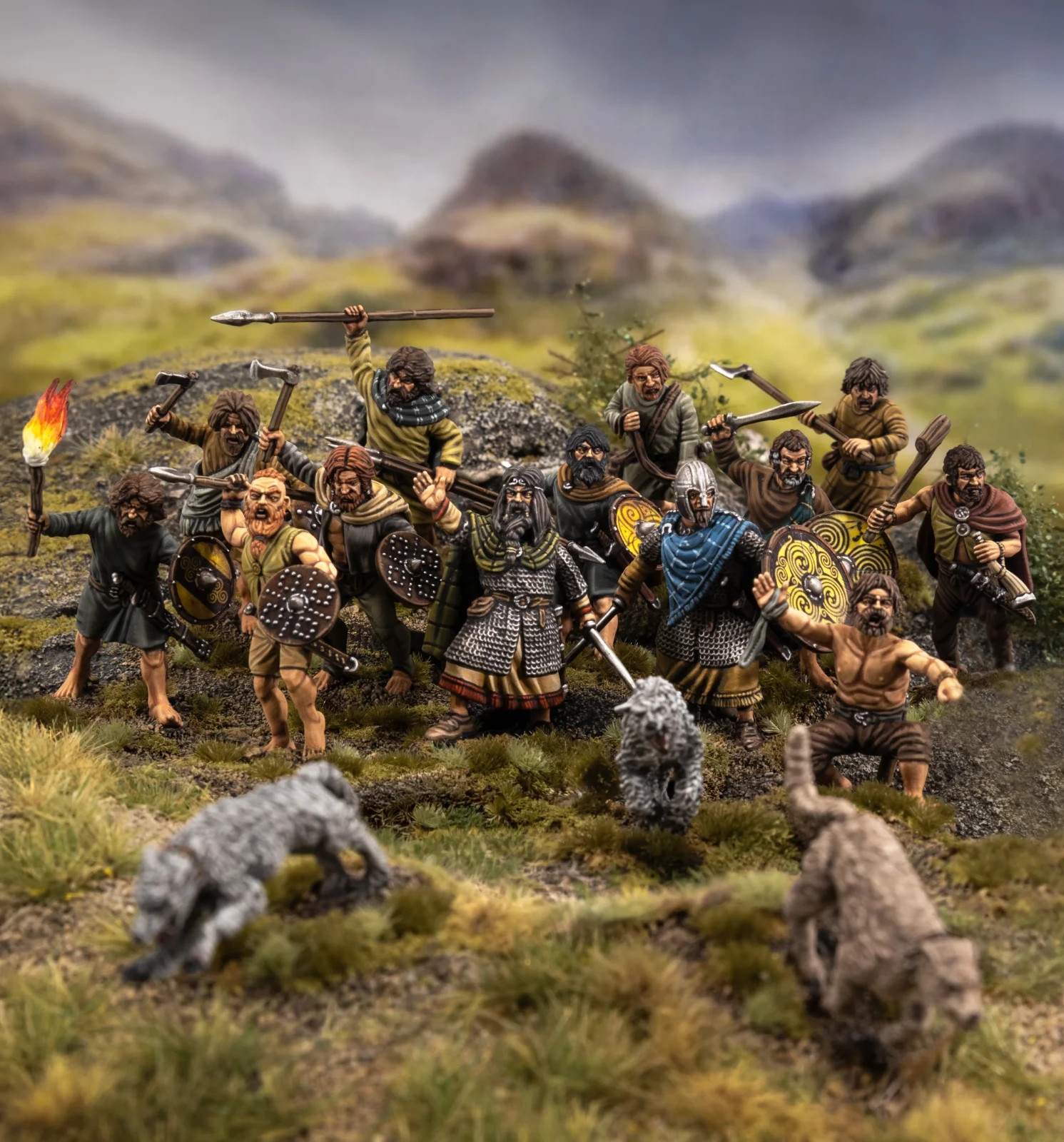 Victrix Dogs Victrix Pillage Irish Warriors and Dogs 28mm Barons War Dark Age Middle ...