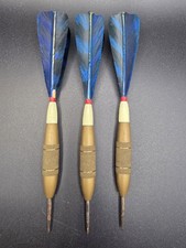 Vintage Unicorn Blue/Black Feather Set Of Darts W/ Clear Case - Made In England