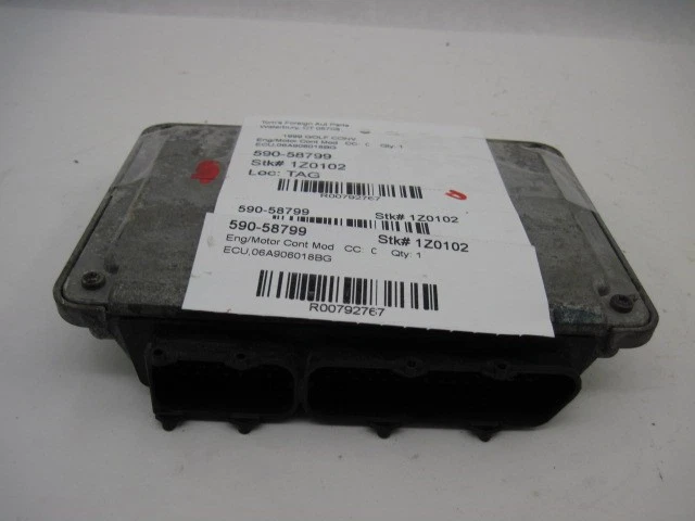 Computadora ECU ECM VW Golf Jetta 1999 99 2,0 L ECU 06A906018BG 792767 Foto 2 de 4
