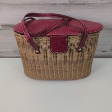 Bolso de mano con canasta de mimbre Bath & Body Works rojo imitación cuero
