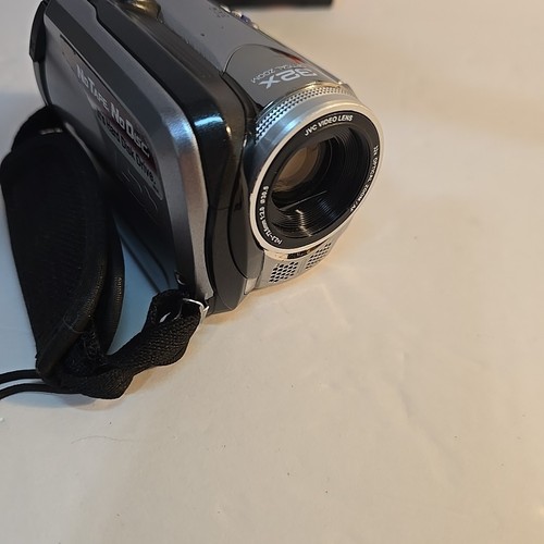 JVC Everio GZ-MG21U 20GB HDD Camcorder W Manual Cords Etc Works - Picture 9 of 10
