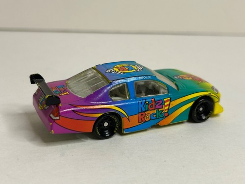 Kidz Rock 2010 NASCAR 1:64 Diecast Stock Car Limited Edition HTF NICE! - Picture 2 of 5