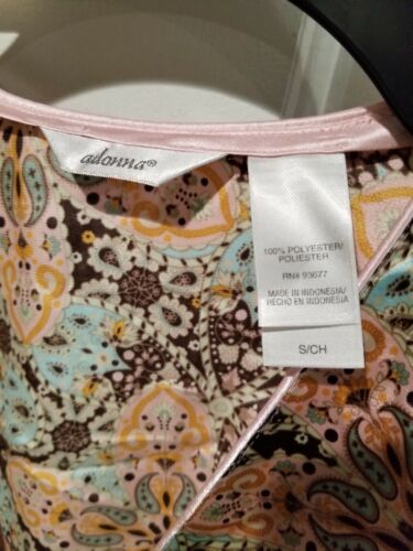 NWT Adonna Satin Robe Paisley & Floral Print /Tie Belt multi color Size Small - Picture 3 of 9