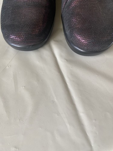 Womens Alegria Burgendy Shiny Clogs- Very Cool- Size 8 - Picture 7 of 7