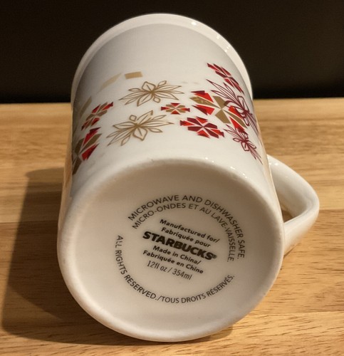 Starbucks Snowflake/Poinsettia 5x3” Coffee Mug/Cup NEW - Picture 3 of 3