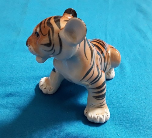 LOMONOSOV TIGER CUB FIGURINE. - Picture 3 of 8