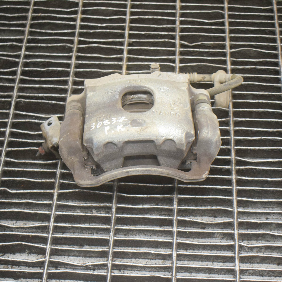 HYUNDAI IONIQ AE Front Left Brake Caliper W/Pads 1.6Hybrid 77kw