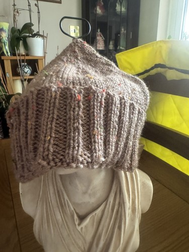 Beautiful Hand Knitted Adult Size Pixie Hat In Taupe With Autumnal Flecks - Picture 2 of 3