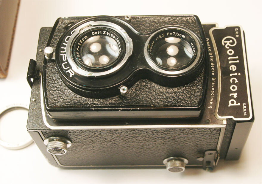 Rollei Rolleicord II type 2 (1937/38) TLR with Zeiss Triotar 7.5cm