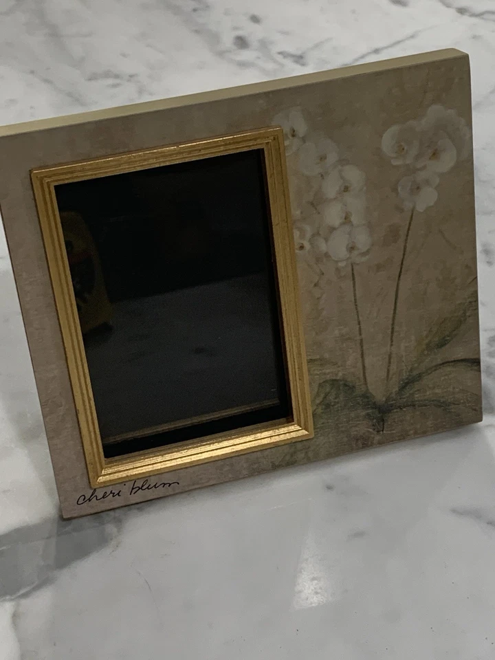 Marco de fotos de escritorio Cheri Blum 'Belleza en plena floración estilo acabado dorado pared 3x5 Foto 4 de 4