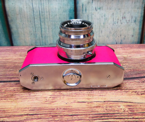 Serviced 1950s Halina 35X 35mm Film Camera in Pink - 45mm f3.5 Lens - Picture 6 of 9