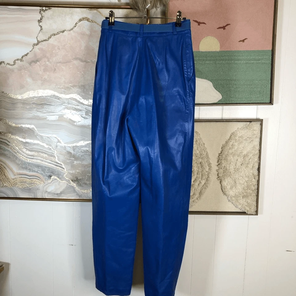 Pantalones rectos plisados forrados de cuero suave vintage para mujer talla azul real Foto 2 de 4