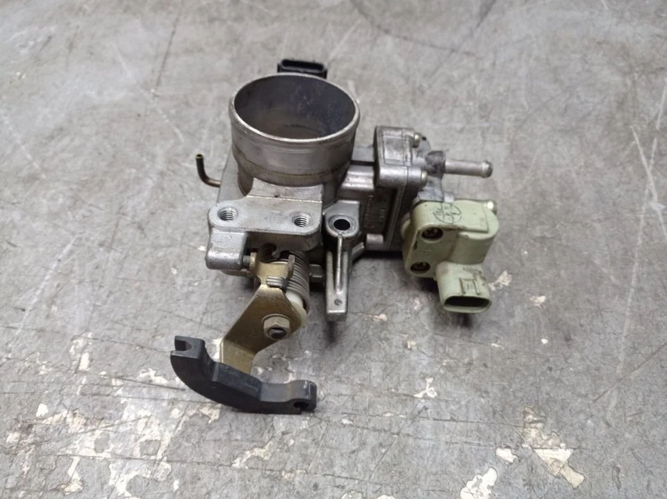 Drosselklappe für TOYOTA CARINA E (T19) 1.6 22270-15010 — 第 4/4 张图片