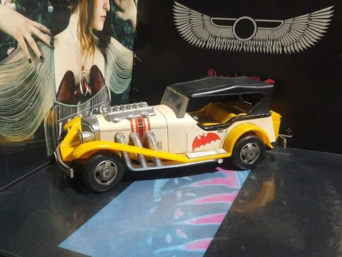 Vintage Bandai Excalibur Tin Toy Car Battery Operated Batman Convertible Vehicle