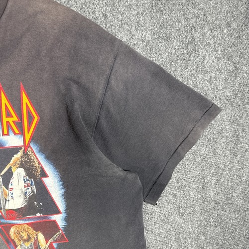 Vintage Def Leppard Shirt Mens XL Black 90s USA 7 Day Weekend Band Faded Rock - Picture 3 of 8