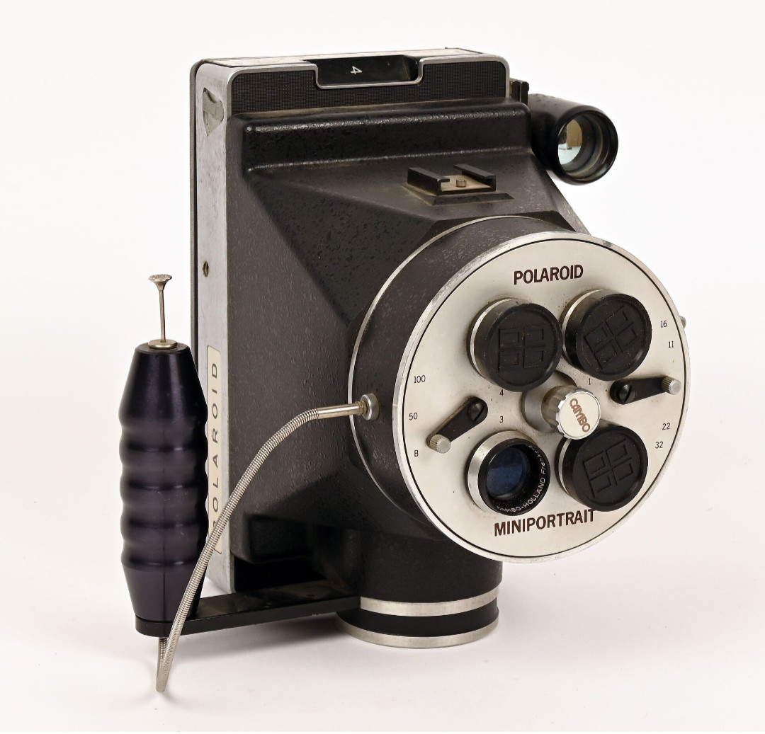 Polaroid Cambo Modèle 40 donnez un style vintage unique à votre studio de photographie