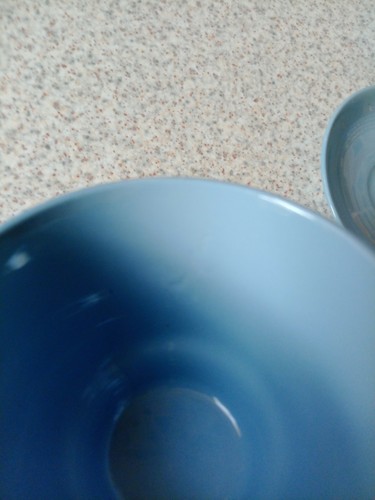 VINTAGE WOODS WARE IRIS BLUE DESIGN 6 CUPS & SAUCERS - Picture 5 of 7