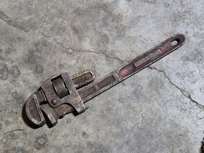Vintage Dunlap 14in Adjustable Forged Steel Pipe Wrench Serrated Jaw