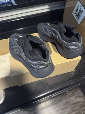 Yeezy adidas Yeezy 700 V3 Men's Black Low Top Lace-Up Athletic Sneaker