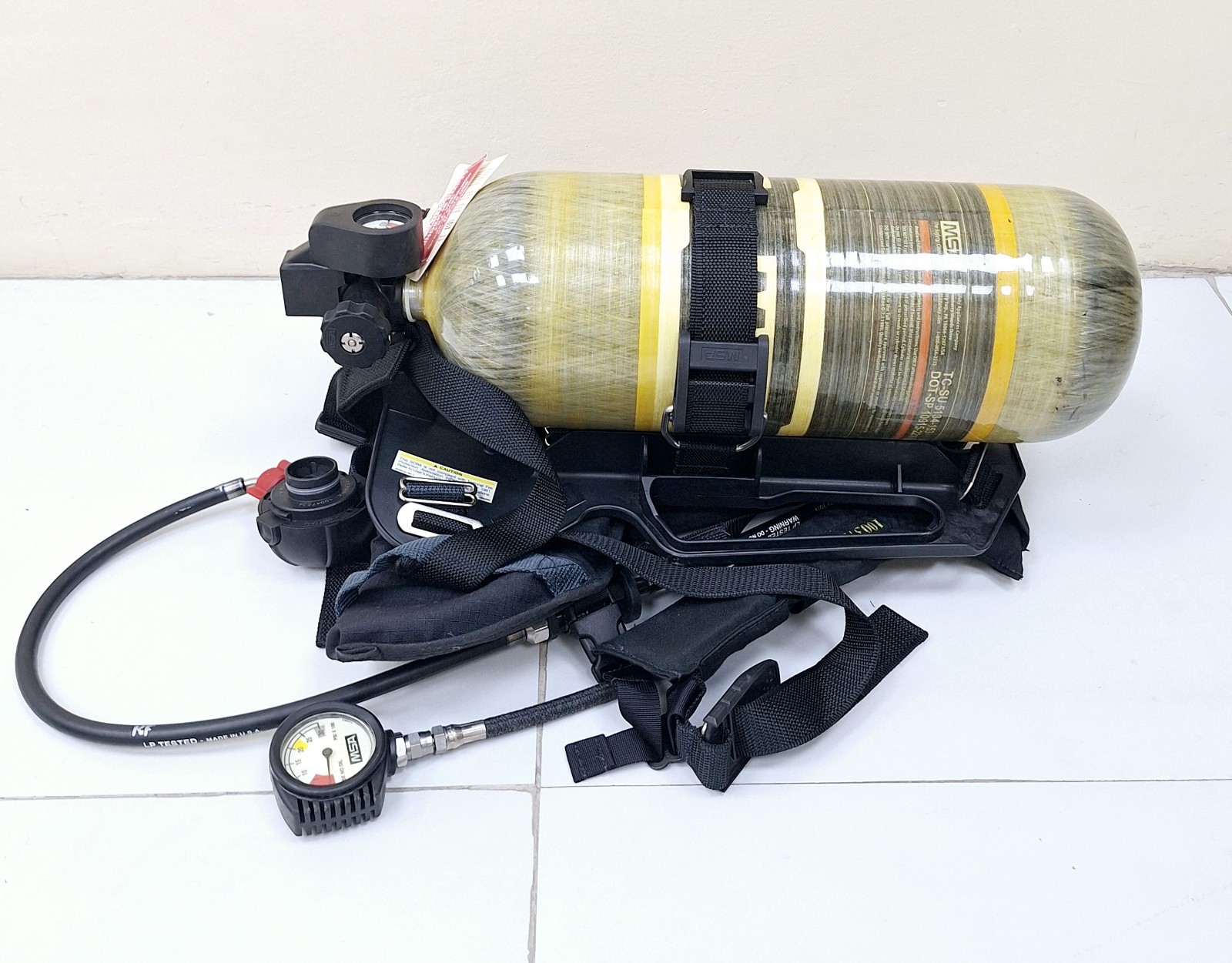 Mine Safety Appliances MSA A-A2L / SCBA Airhawk II / Air Mask 2216 PSI