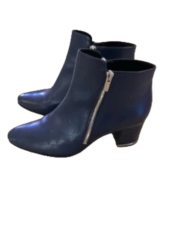 Botines Fioranna para mujer Calvin Klein azul marino Foto 3 de 4