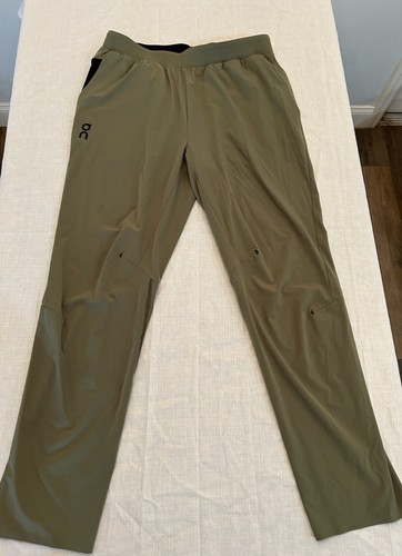 Men's On Running Movement Pants EUC Size L Olive - Picture 1 of 7