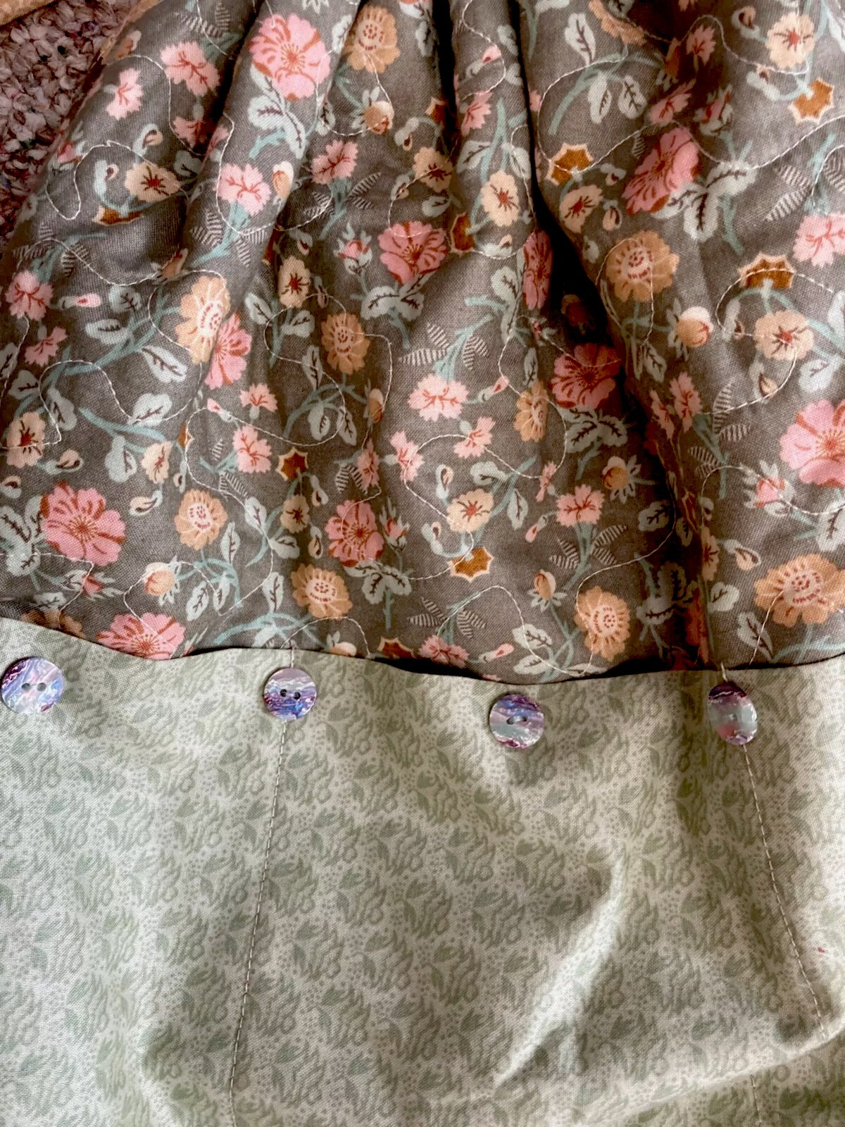 QUILTED BACKPACK DRAWSTRING CLOSURE PASTEL CALICO… - image 7