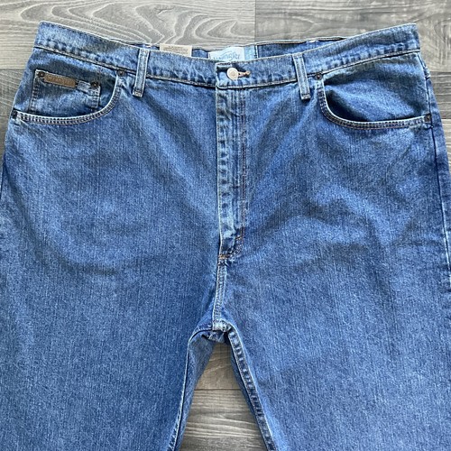 NWT Wrangler Relaxed Fit Jeans Men’s 42x30 Blue Blackened Indigo MGW10BI - Picture 3 of 14