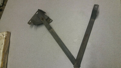 NOS EX MOD LAND ROVER BONNET SUPPORT ASSEMBLY SERIES PART NO MRC7116 347595