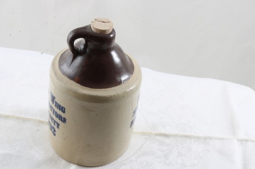 1992 Red Wing Collectors Society Commemorative North Star Stoneware Mini Jug - Picture 4 of 6