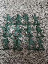 Lot Of 12 Vintage Greenbrier International Toy Soldiers