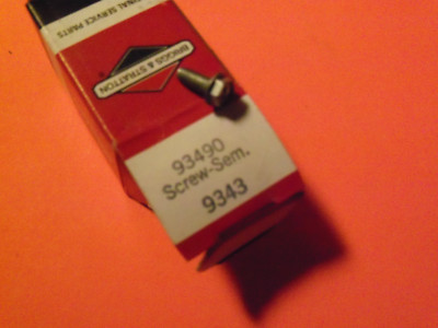 #ad NEW BRIGGS SCREW 93490 OEM B33 $1.88