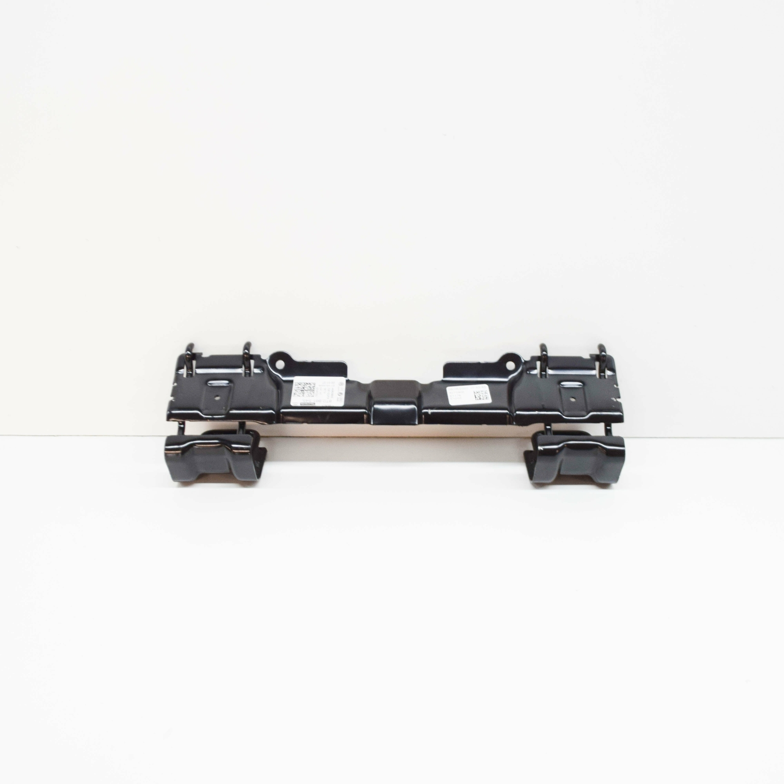 NEW AUDI A3 8V FRONT RIGHT CHILD SEAT ISOFIX BRACKET LHD 8T0881545