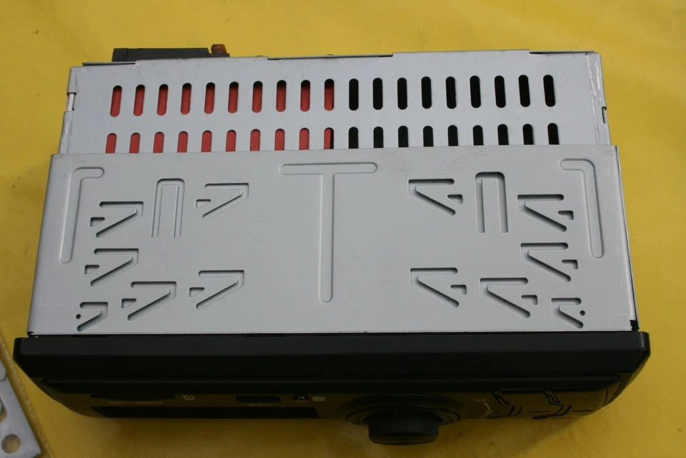 Neues Radio MP3 mit Remotecontrol Roadstar RU-265 RC - Bild 4 von 4