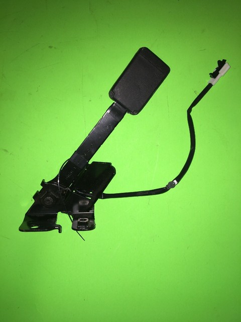 13 Nissan juke Nismo RS Recaro Seatbelt Assembly RH Passenger Oem | eBay