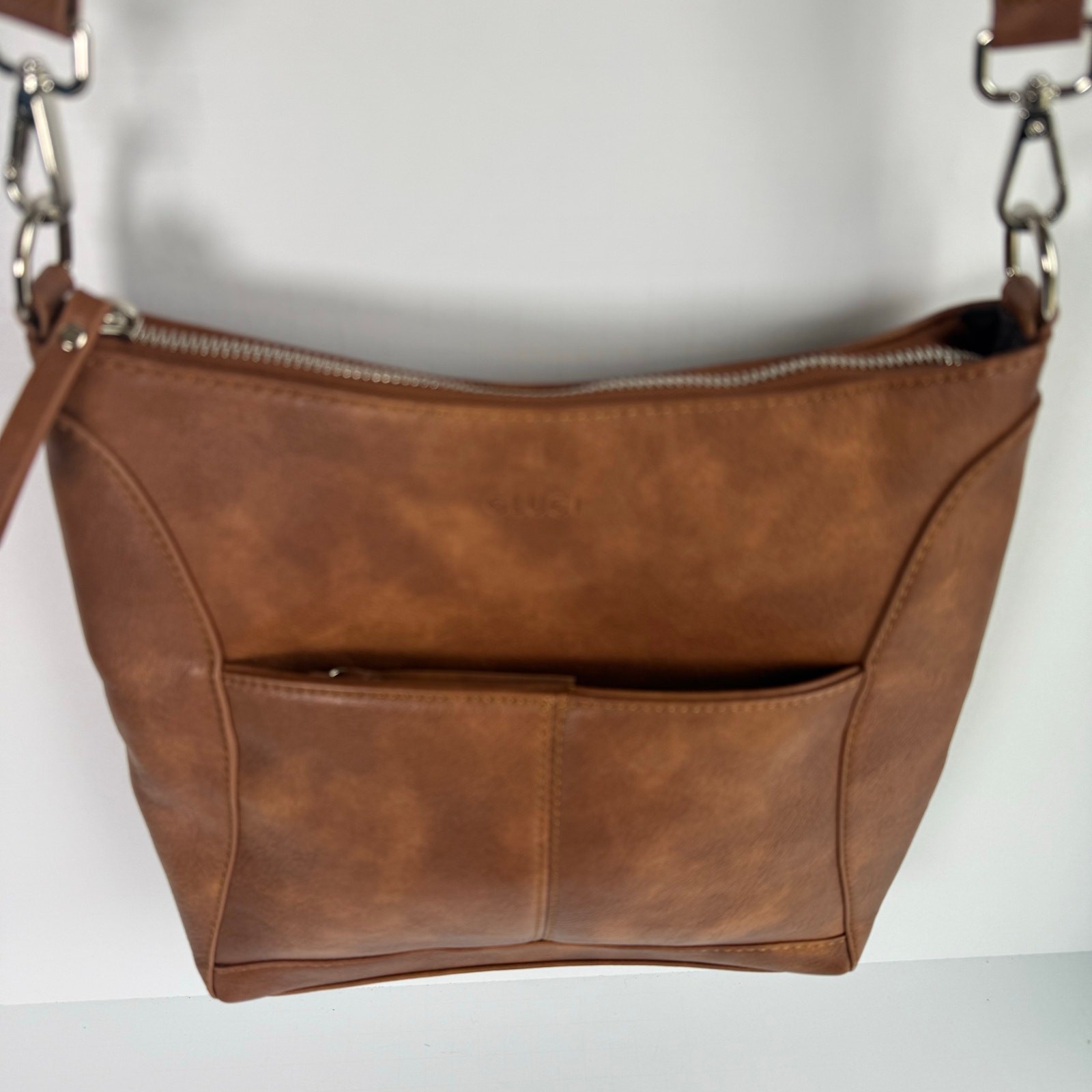 CLUCI Brown Faux Leather Crossbody Bag – Adjustable Strap – Multi Pocket – New