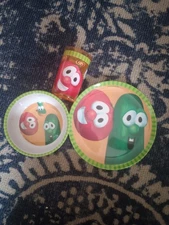 Veggietales Plate, Bowl, and Cup Bundle - Vintage