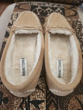 minnetonka moccasins