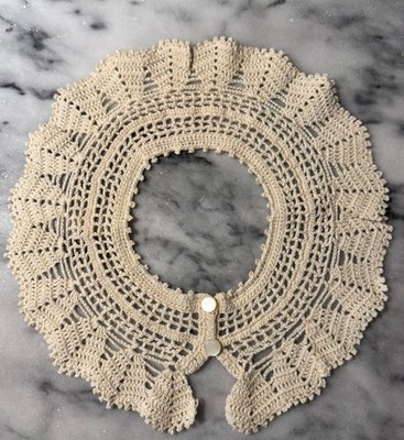 Removable Vintage Victorian Style Handmade Crochet Collar in Ivory (#2)