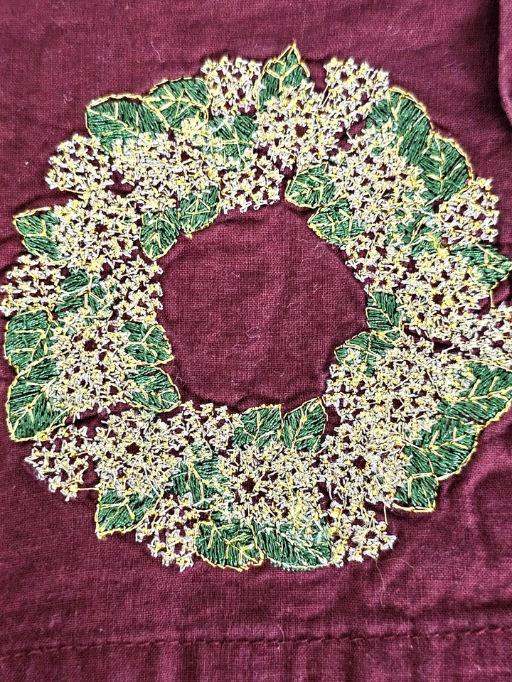 "Juego de 6 servilletas de mesa Martha Stewart corona de Navidad borgoña 20""x20""" Foto 2 de 4